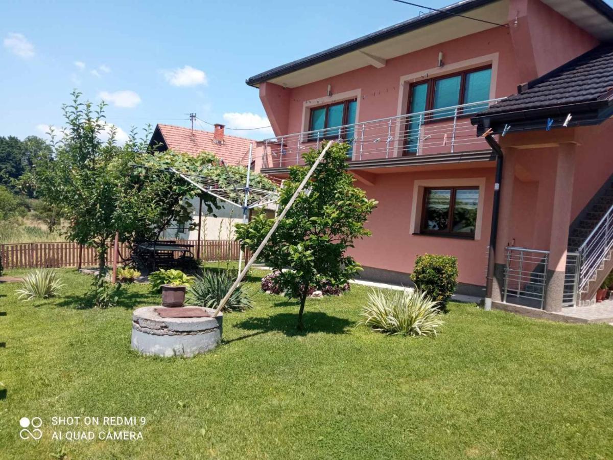 Guest House Ahmo Halilcevic Dubrave Gornje Eksteriør billede