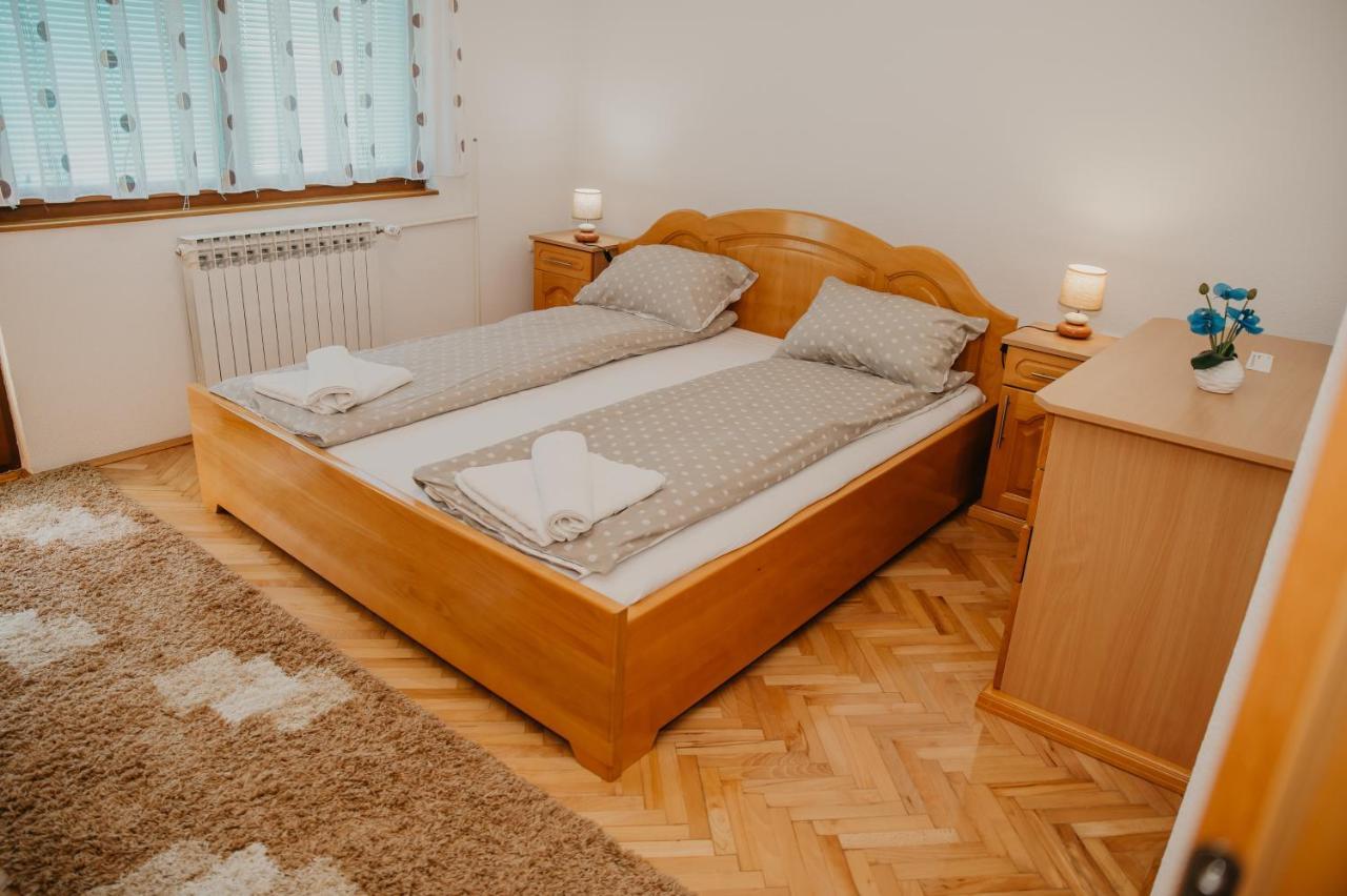Guest House Ahmo Halilcevic Dubrave Gornje Eksteriør billede