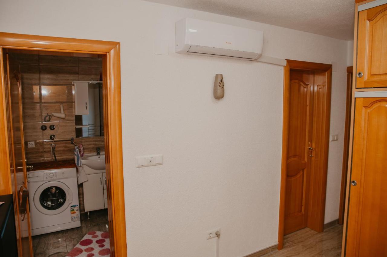 Guest House Ahmo Halilcevic Dubrave Gornje Eksteriør billede