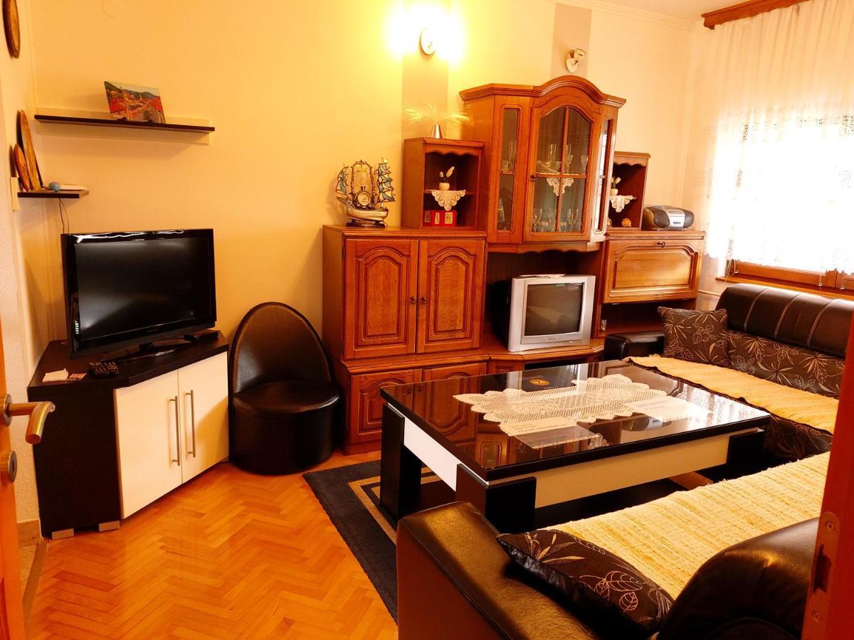 Guest House Ahmo Halilcevic Dubrave Gornje Eksteriør billede